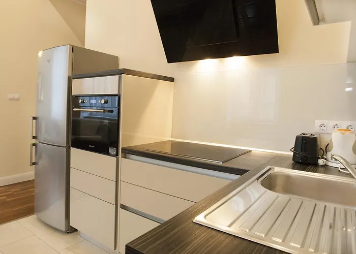 Anna Apartment